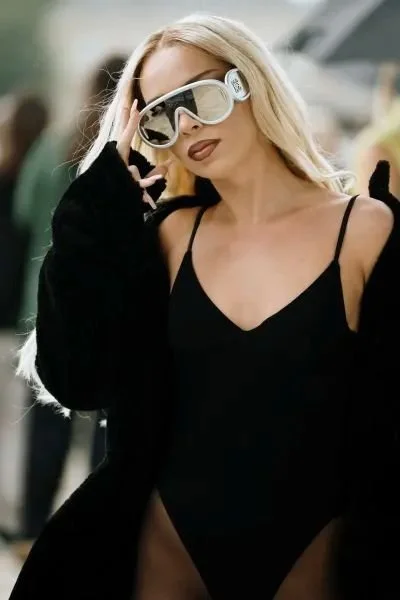 LOEWE’S “IT” SUNGLASSES