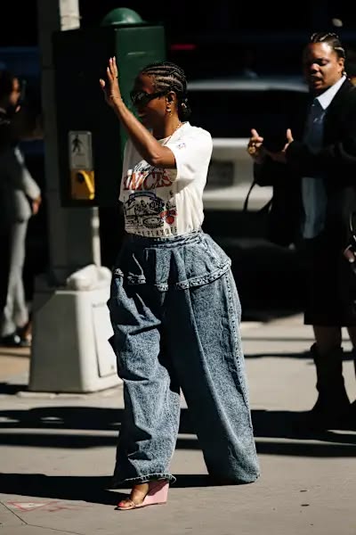 New York Fashion Week street style look 22